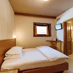 Miravalle Hotel 3*