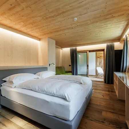 Miravalle Hotel Isolaccia